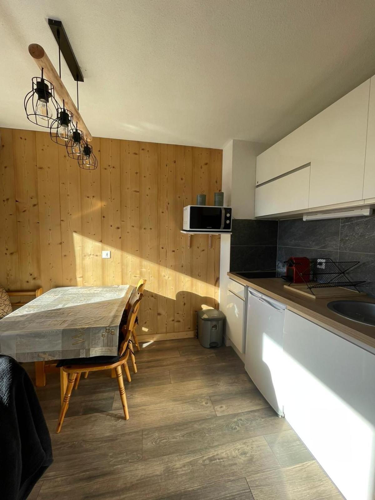Studio Cabine Cosy A 5Min A Pieds Des Pistes Et Du Centre Ville Les Gets Bagian luar foto